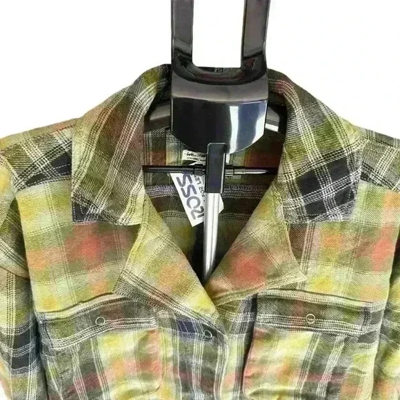 Free People We The Free Izzie Cargo Shirt Olive Combo NWOT Xs Shacket - Picture 3 of 10